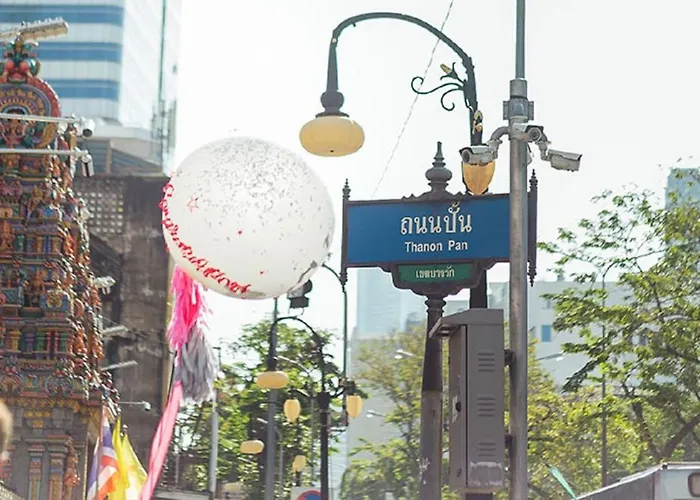Xx Go Bts Silom - Saint Louis สถานีรถไฟฟ้าเซนต์หลุยส์ Bangkok